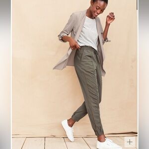 GARNET HILL RUCHED RECYCLED JOGGER DRAWSTRING PANTS - MEDIUM